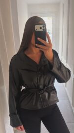 Trench en simili noir