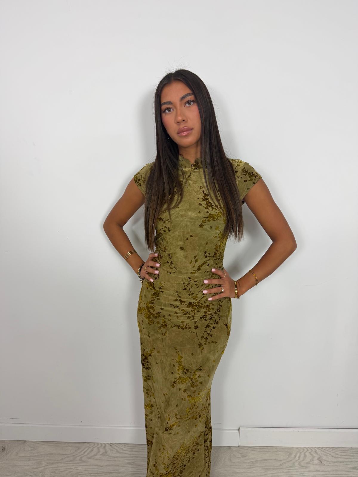c71a4069-416f-4afc-ae78-6f8f5ca7123a Robe chinoise vert olive – Image 1
